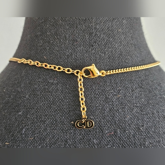 LOT 2017 18K gold plated Christian Dior classy oblique  Dior Oblique 18K Gold-plated Necklace